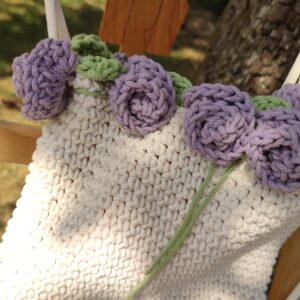 Heklani ruksak Hana s cvjetnim rubom od 100% pamuka